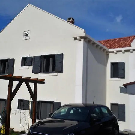 In Insel Brac 36766 Apartamento